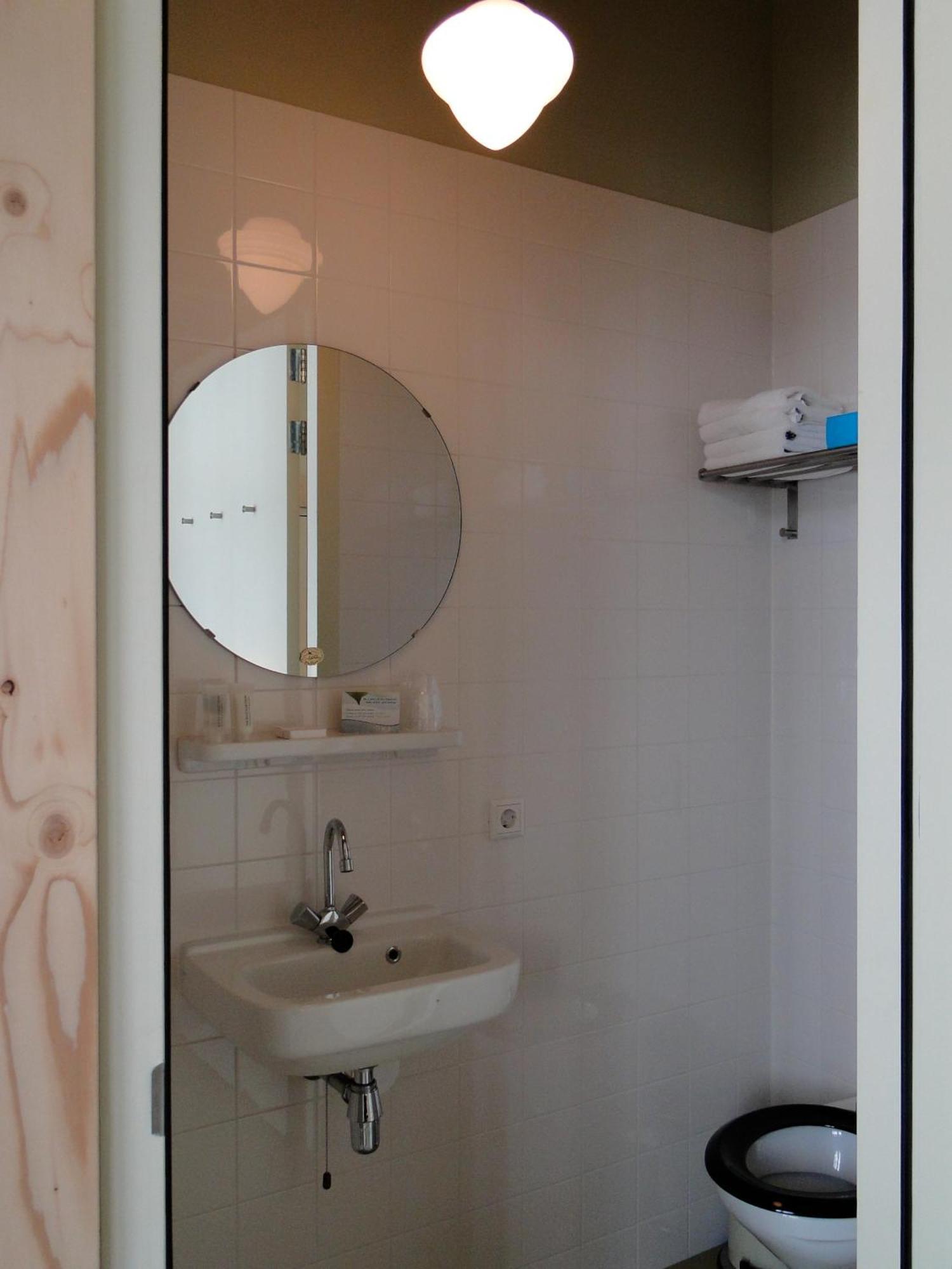 Labnul50 Self Check-In Hotel Гронинген Экстерьер фото
