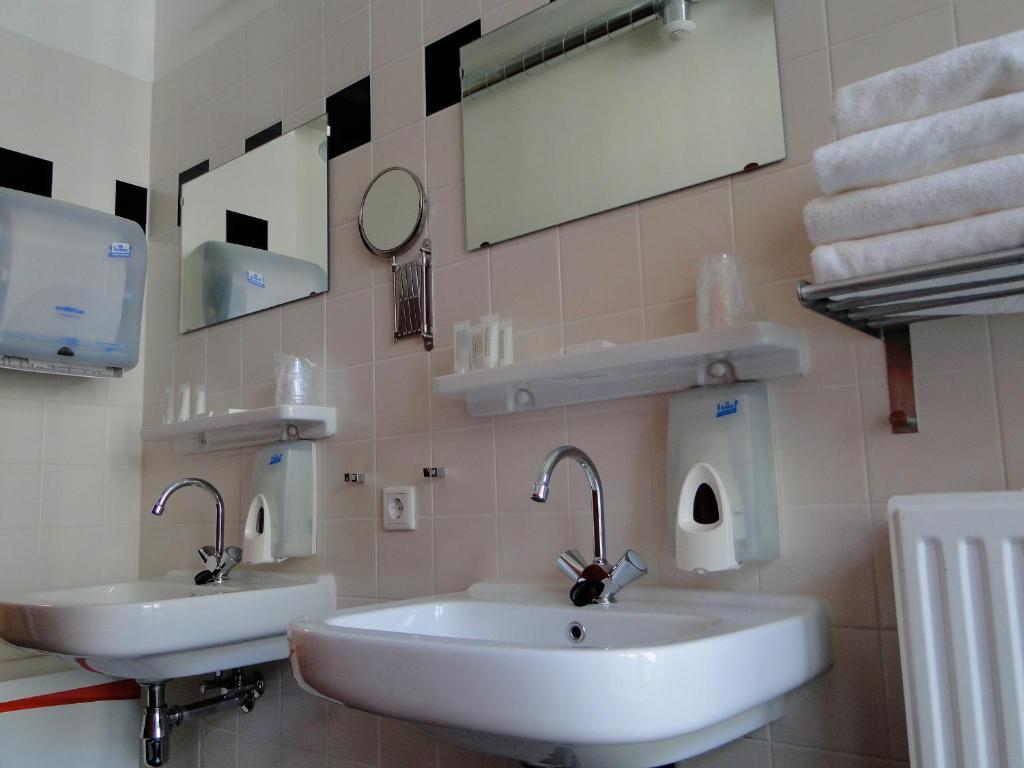 Labnul50 Self Check-In Hotel Гронинген Номер фото